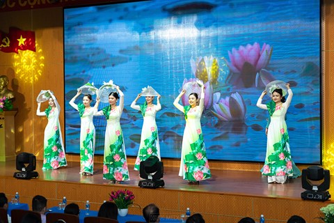 Lễ kỷ niệm 114 năm ngày Quốc tế Phụ nữ 08/3 và tọa đàm “Chăm sóc sức khỏe, sắc đẹp cho nữ cán bộ, viên chức, người lao động”